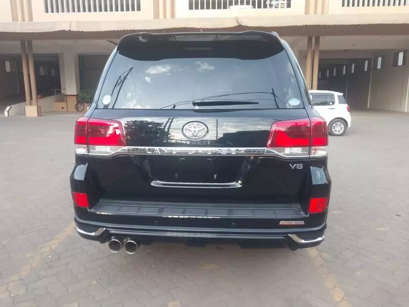 Toyota Landcruiser Prado   - 2018