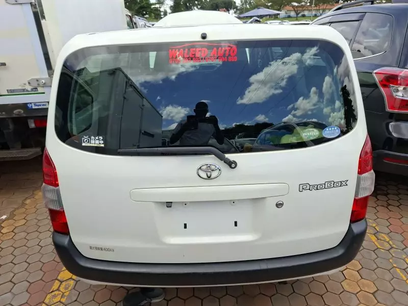 Toyota Probox    - 2016