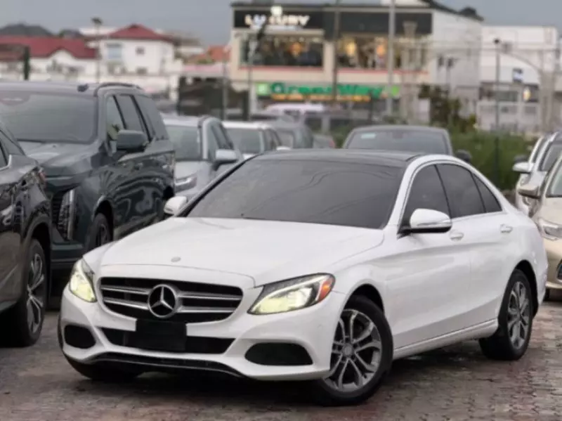 Mercedes-Benz C-Class   - 2015