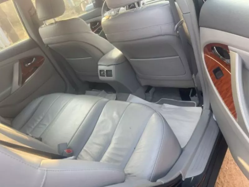 Toyota Camry   - 2008