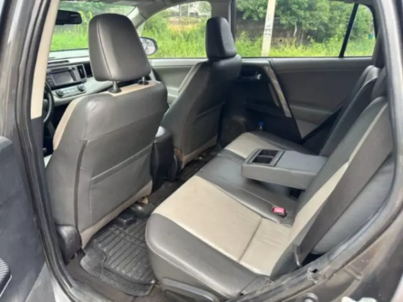 Toyota RAV4   - 2013