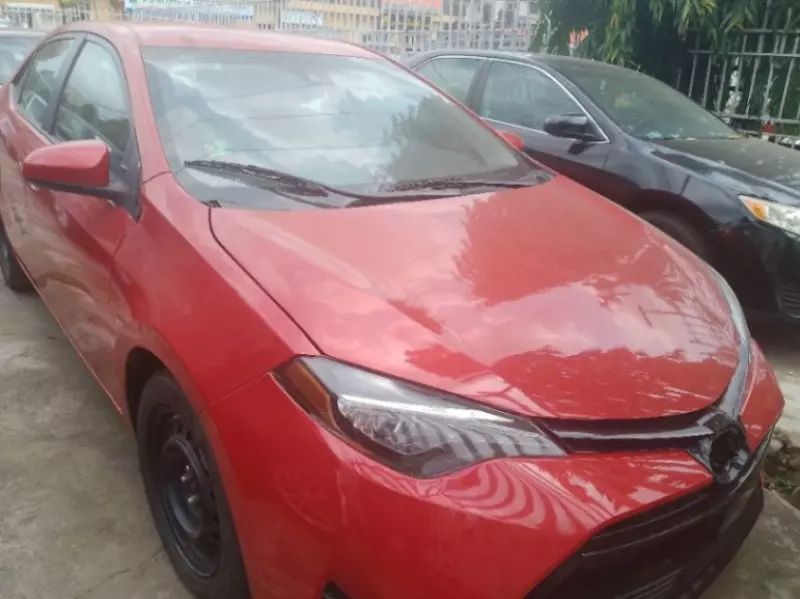 Toyota Corolla   - 2018