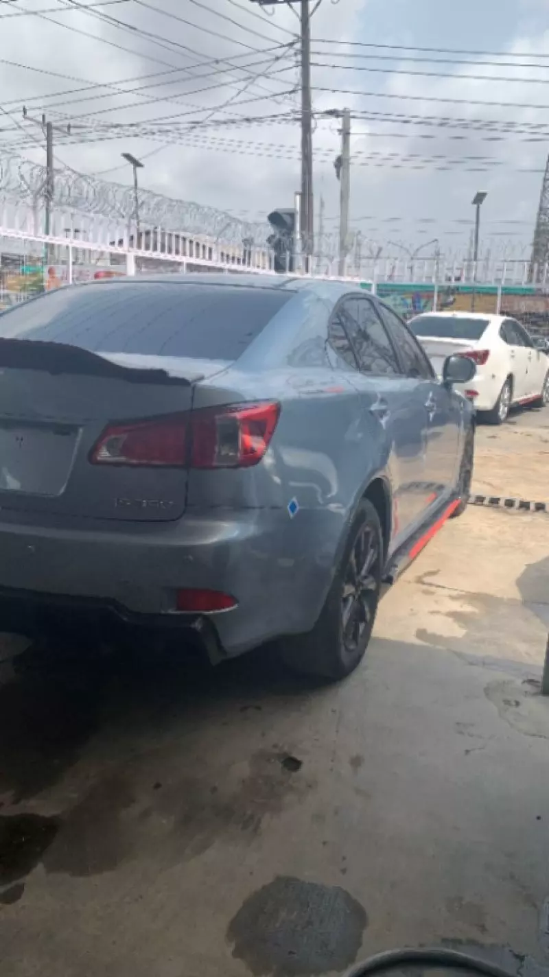 Lexus IS 350   - 2006
