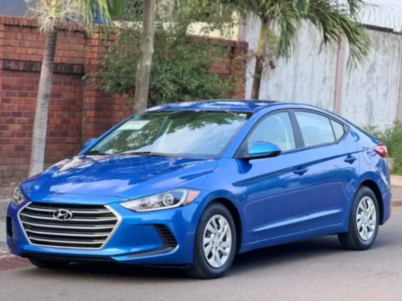 Hyundai Elantra   - 2017
