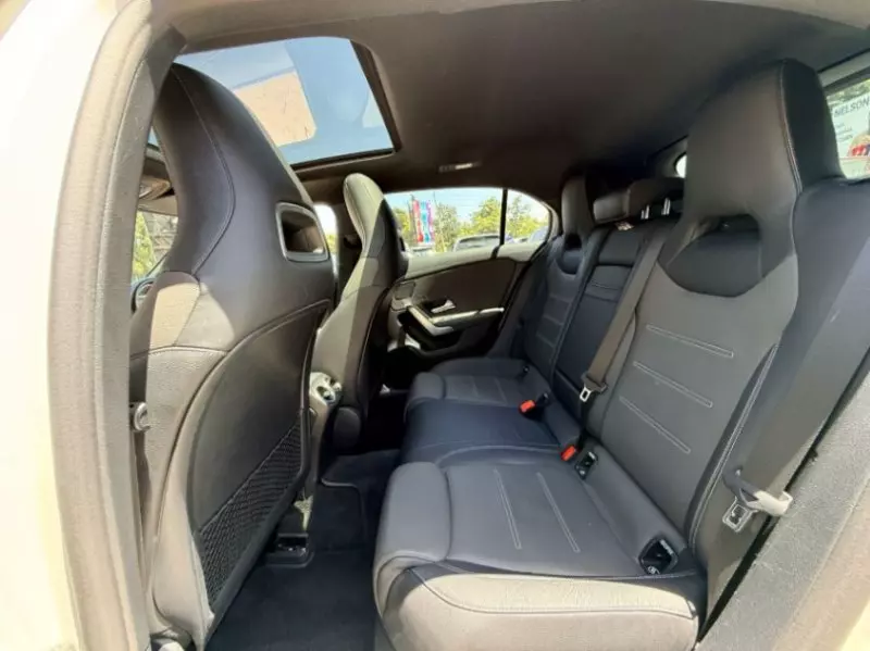 Mercedes-Benz A180   - 2019