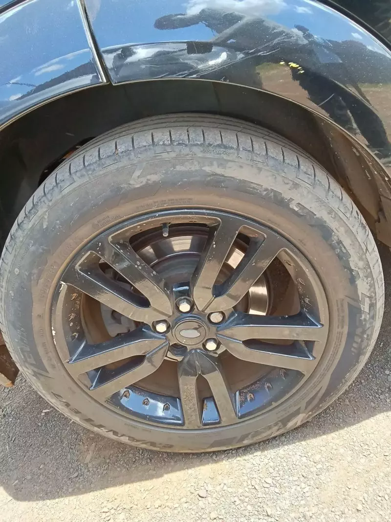 Land Rover Discovery 4   - 2011