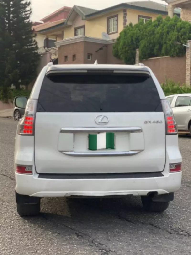 Lexus GX   - 2017