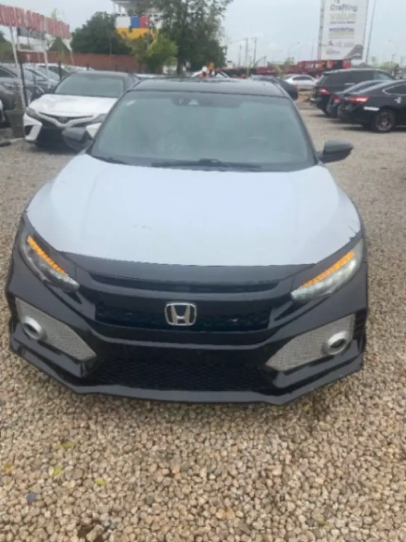 Honda Civic   - 2017