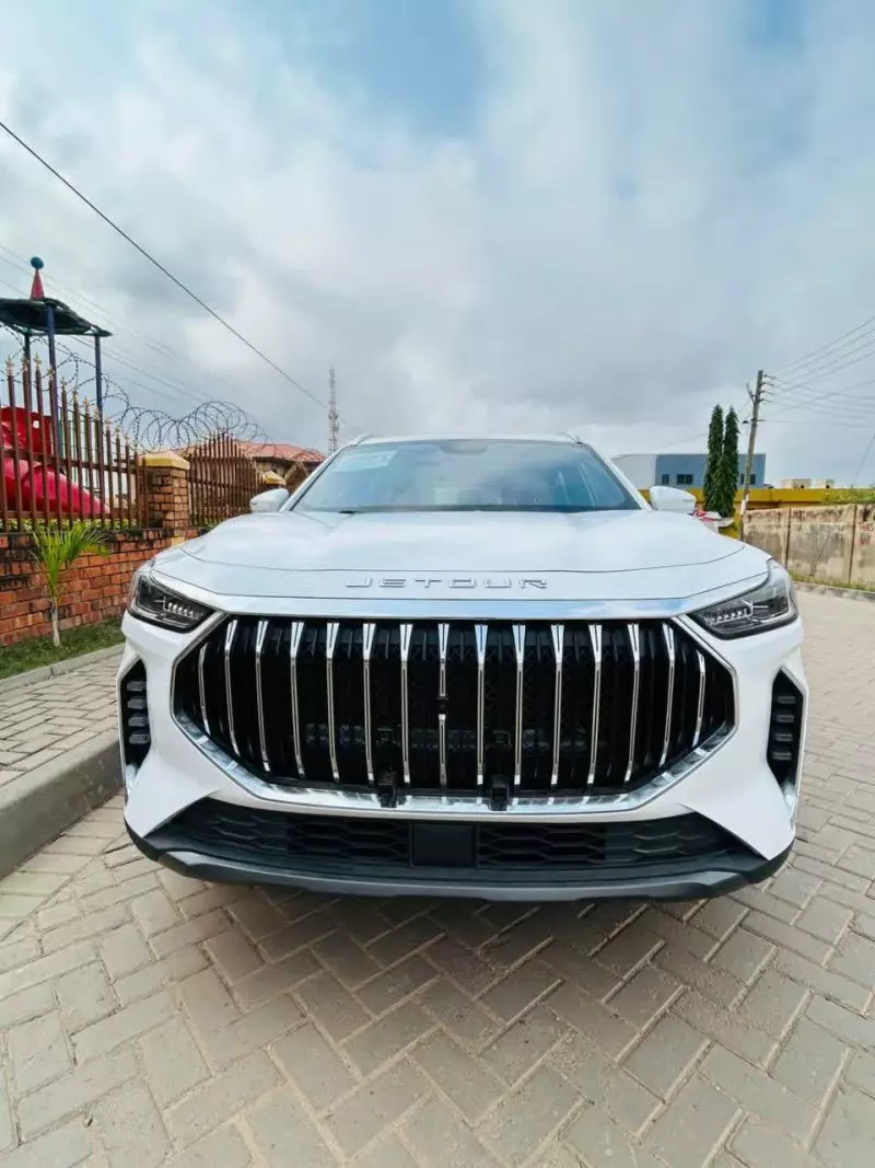 JETOUR X70 Plus   - 2023