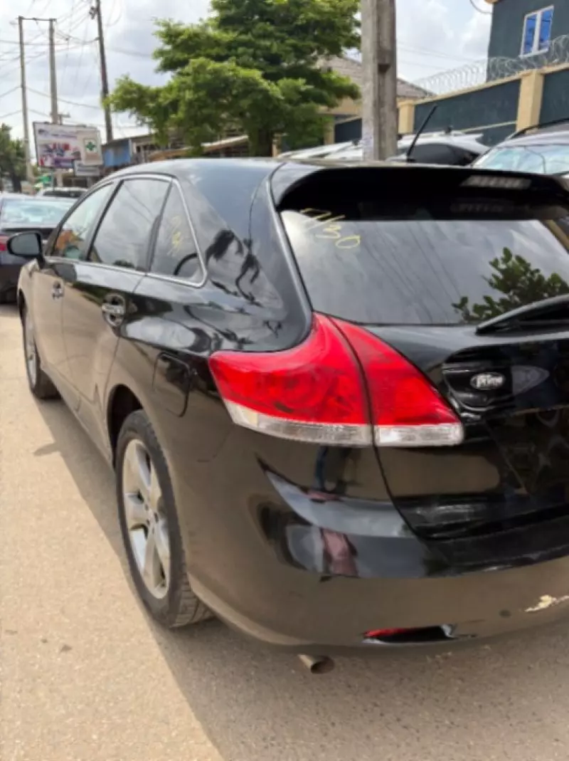 TOYOTA Venza   - 2012