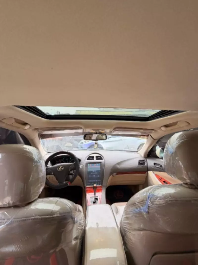 Lexus ES 350 - 2010