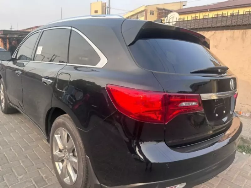 Acura MDX   - 2015