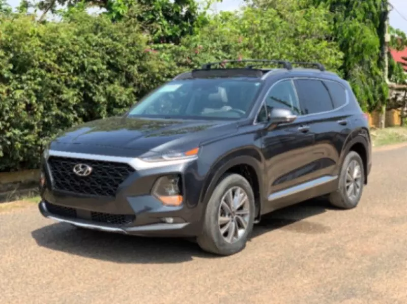 Hyundai Santa Fe   - 2020