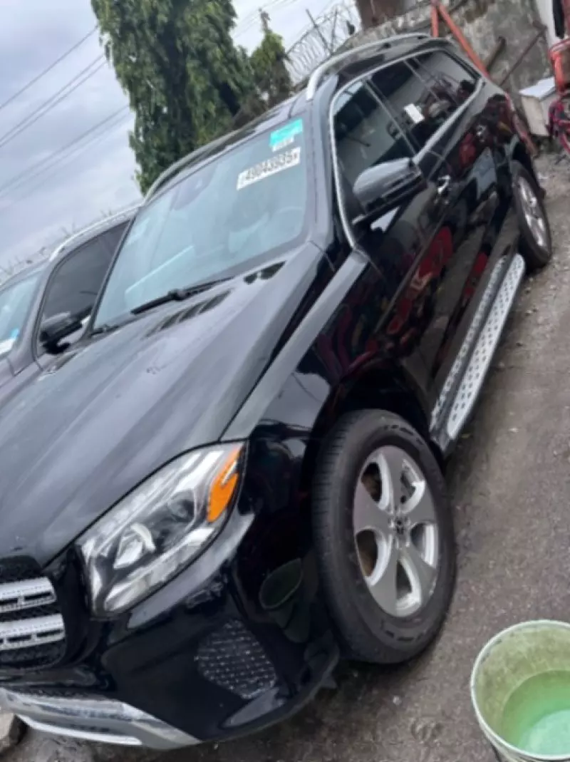 Mercedes-Benz GLS 450   - 2018