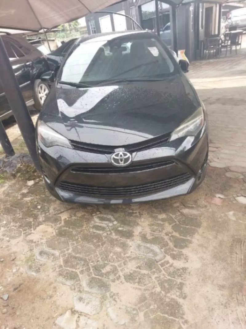 Toyota Corolla   - 2017