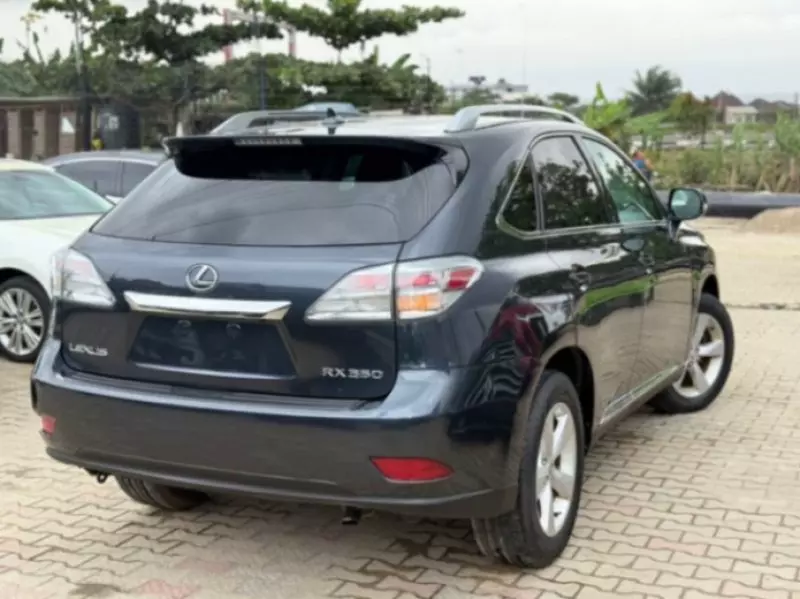 Lexus RX 350   - 2010