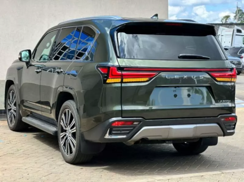 Lexus LX 470   - 2021