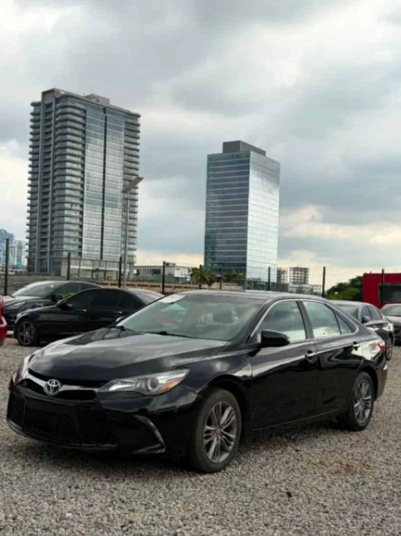 TOYOTA Camry   - 2017