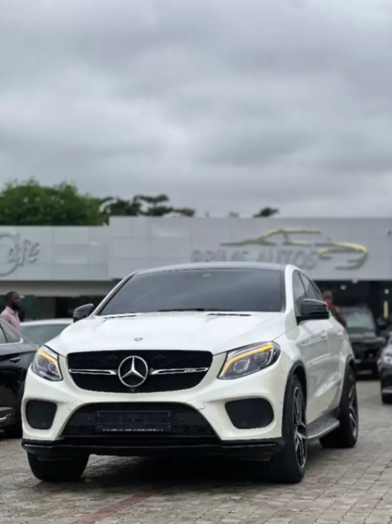 Mercedes-Benz GLE 43 AMG - 2017