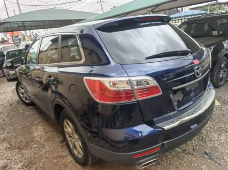 Mazda CX-9   - 2012
