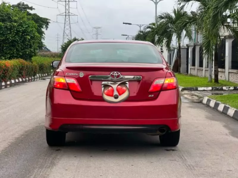 TOYOTA Camry   - 2009