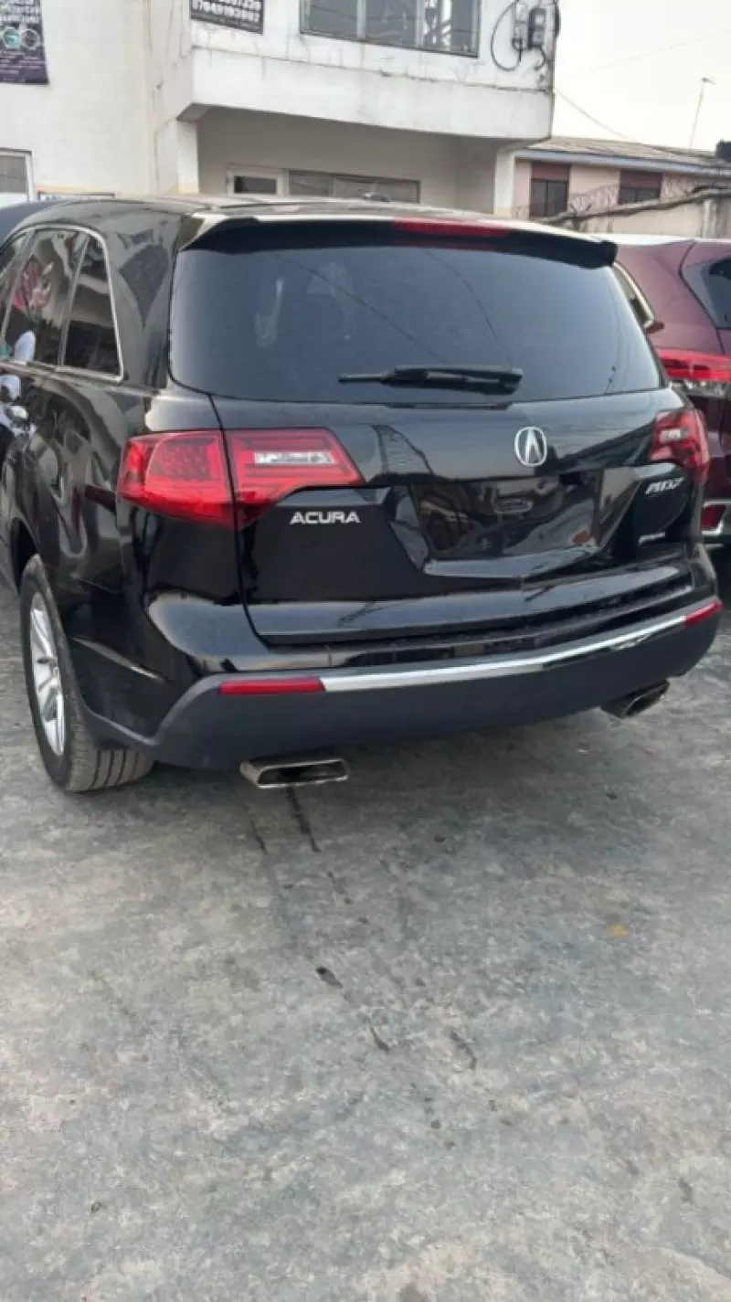 Acura MDX   - 2010