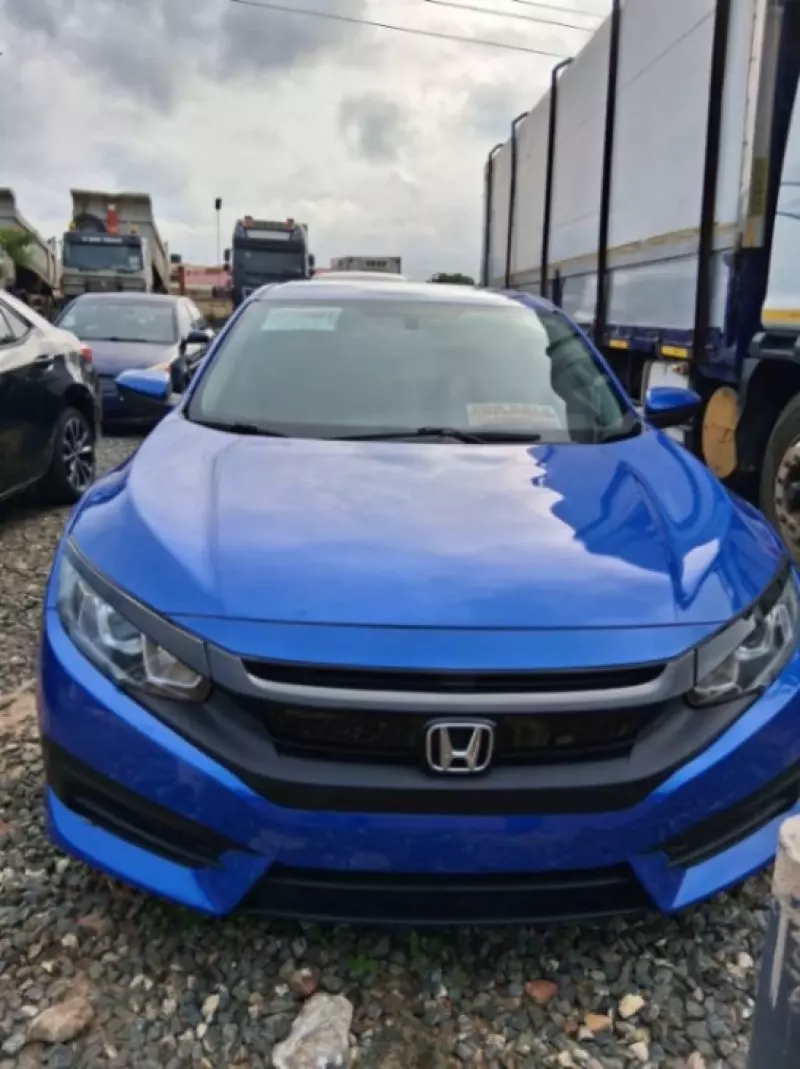 Honda Civic   - 2017