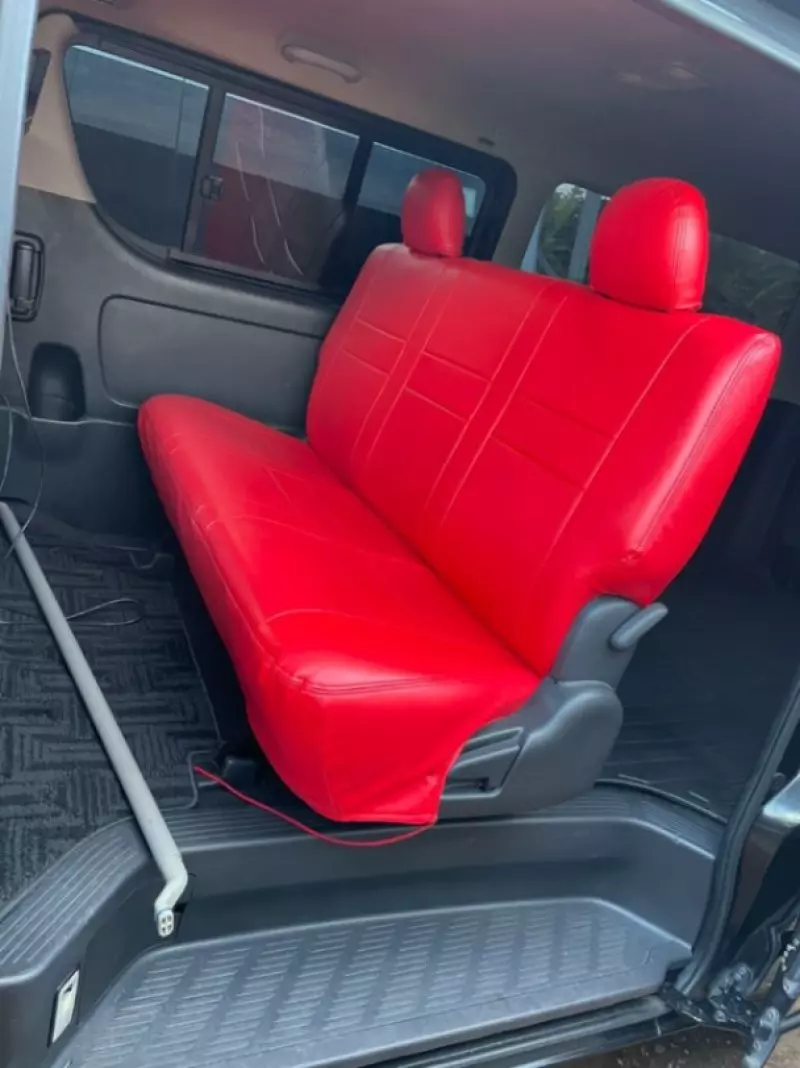 Toyota Hiace   - 2016