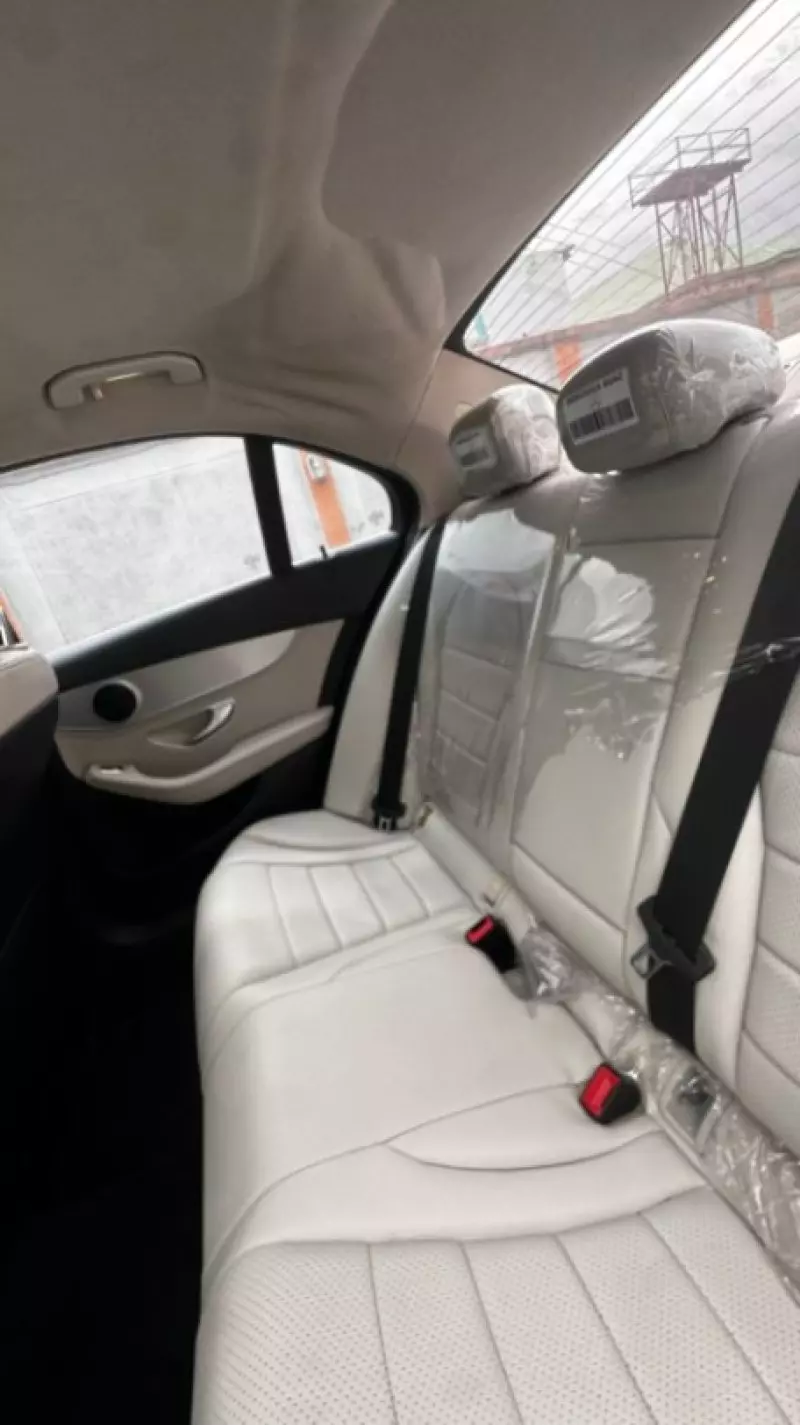 Mercedes-Benz C 300   - 2016