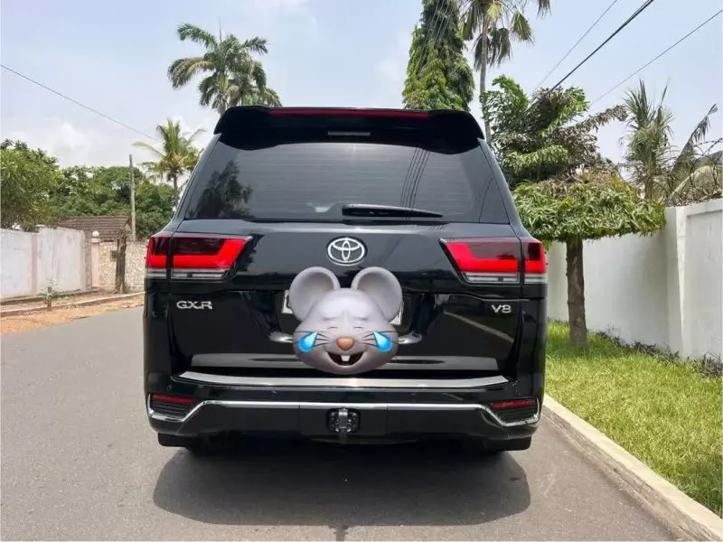 Toyota Landcruiser   - 2015