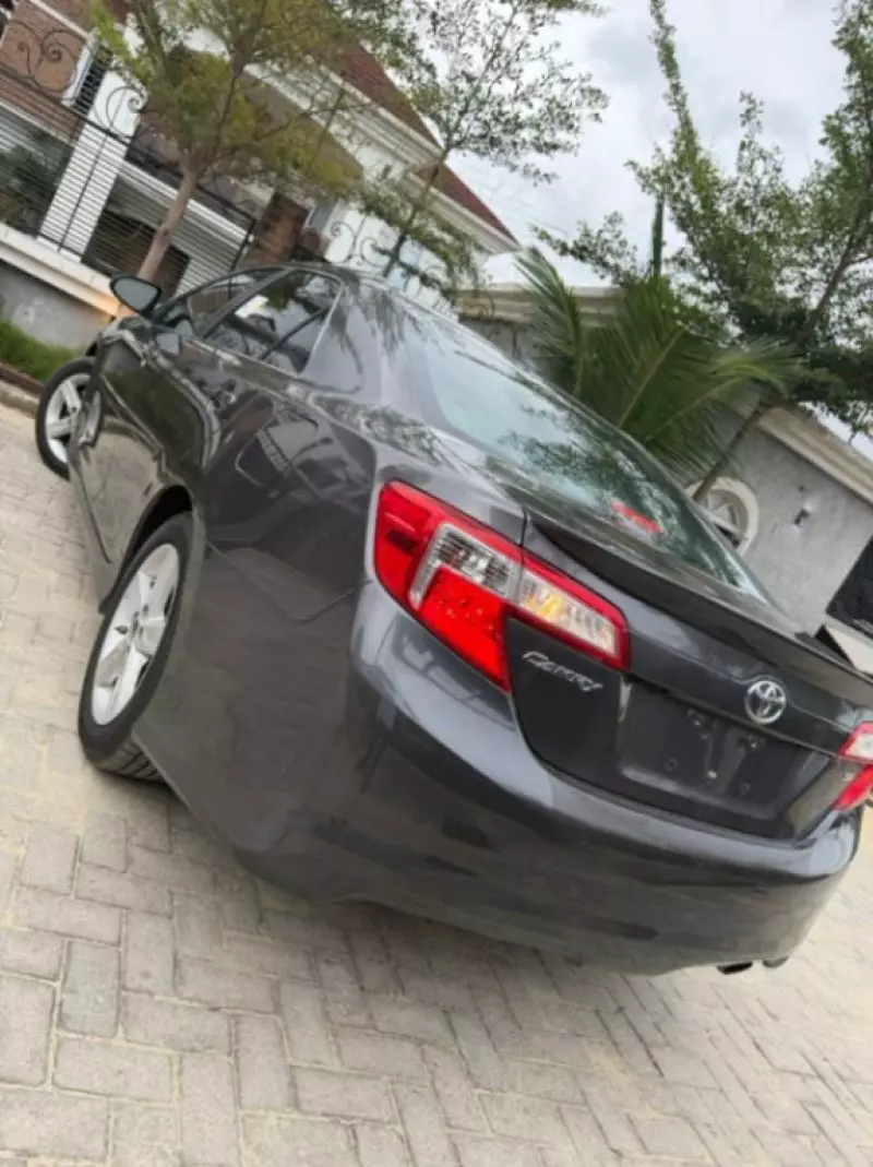 TOYOTA Camry   - 2014