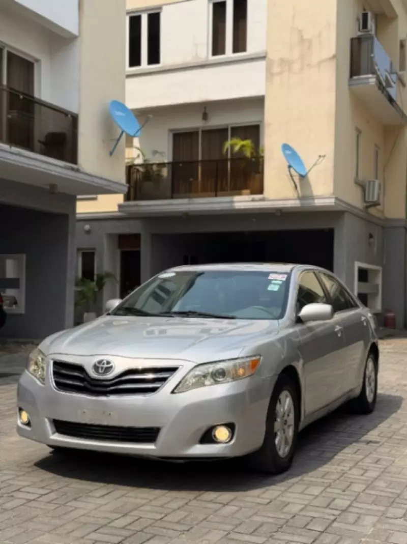 Toyota Camry - 2007
