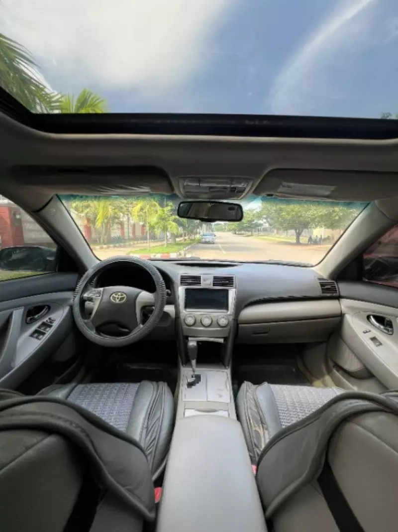 TOYOTA Camry   - 2011