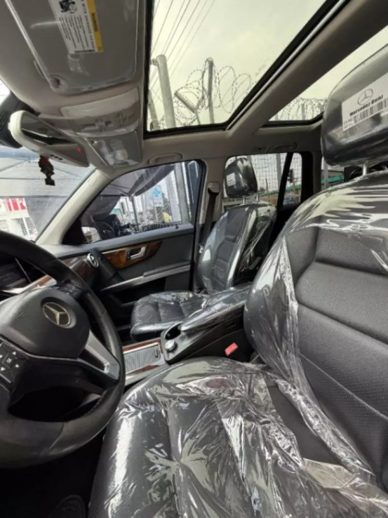 Mercedes-Benz GLK 350   - 2014