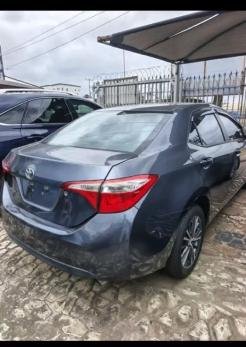 TOYOTA Corolla   - 2014