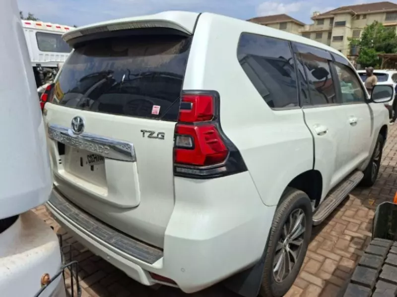 TOYOTA Landcruiser prado TZ.L - 2021
