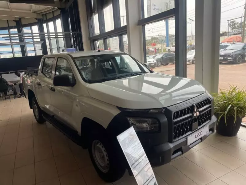 Mitsubishi L200   - 2025
