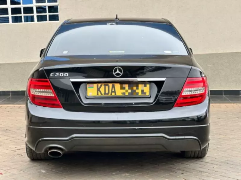 Mercedes-Benz C 200   - 2013