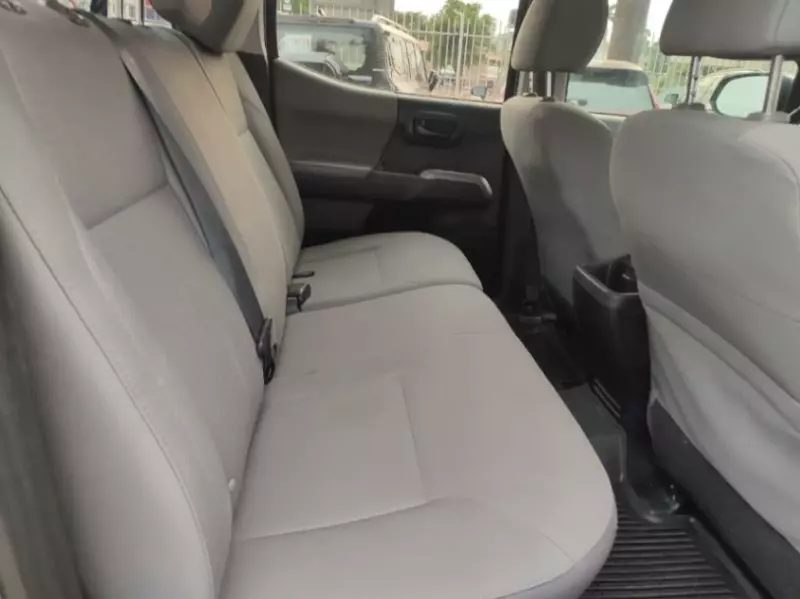 Toyota Tacoma   - 2019