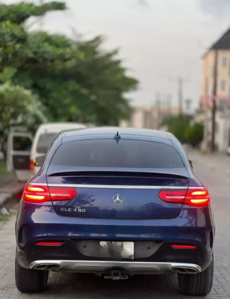 Mercedes-Benz GLE 450   - 2016