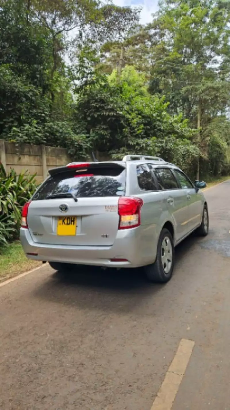 TOYOTA Fielder    - 2015