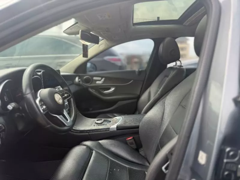 Mercedes-Benz C 300 - 2019