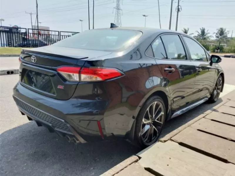 Toyota Corolla   - 2020
