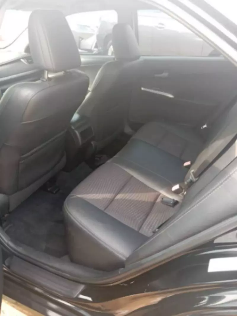 Toyota Camry   - 2013