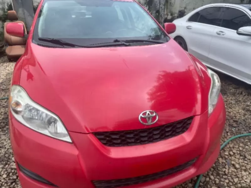 TOYOTA Corolla Matrix - 2010