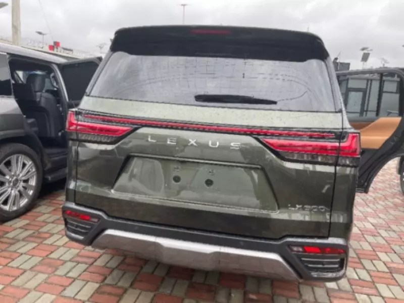 Lexus LX 600 - 2022
