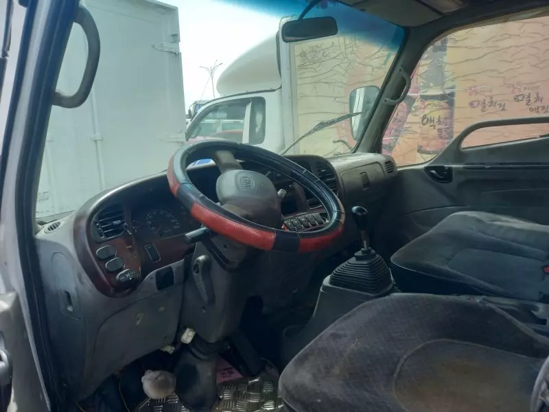 Hyundai Mighty   - 2003