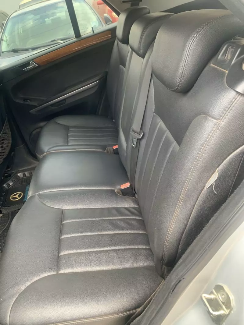 Mercedes-Benz ML 350   - 2010