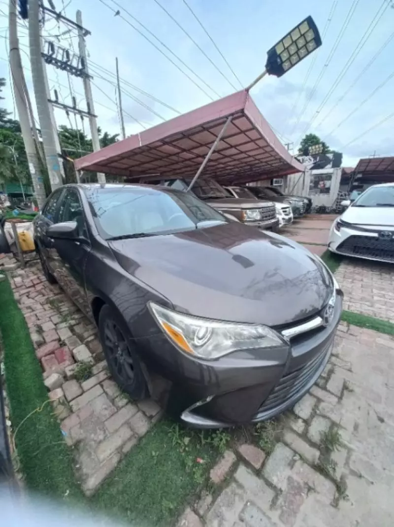 Toyota Camry   - 2015