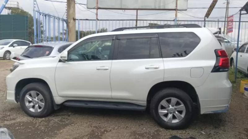 Toyota Landcruiser Prado   - 2018